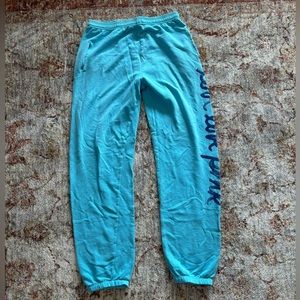 VS PINK SWEATPANTS🩵